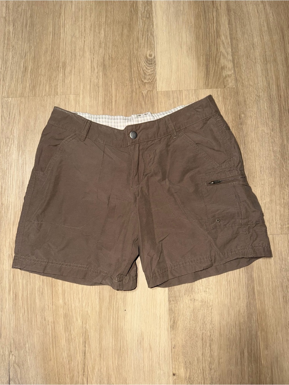 Columbia Brown Women's Cargo Shorts
